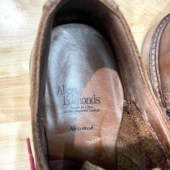 Allen Edmonds NEUMONK Brown Brogue Wingtip Oxfords. Size 9.5 (3E). - Picture 9 of 11